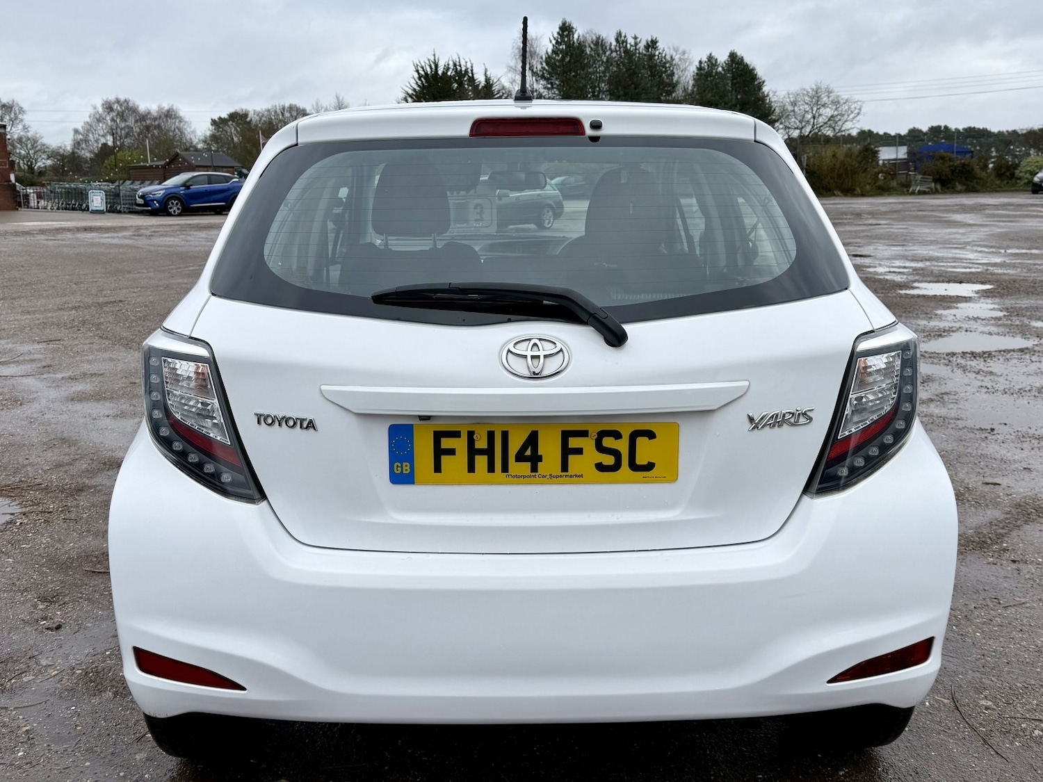 Used Toyota Yaris 2014 for sale - 77632492: Photo 6