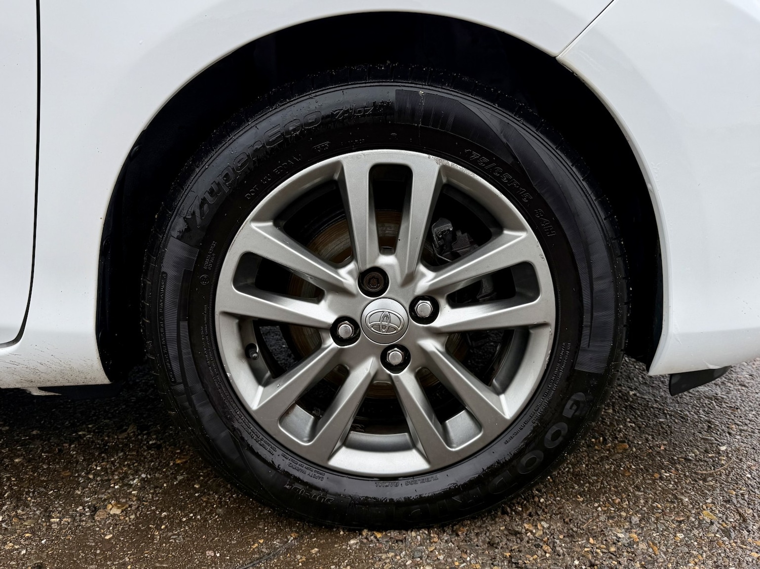 Used Toyota Yaris 2014 for sale - 77632492: Photo 9