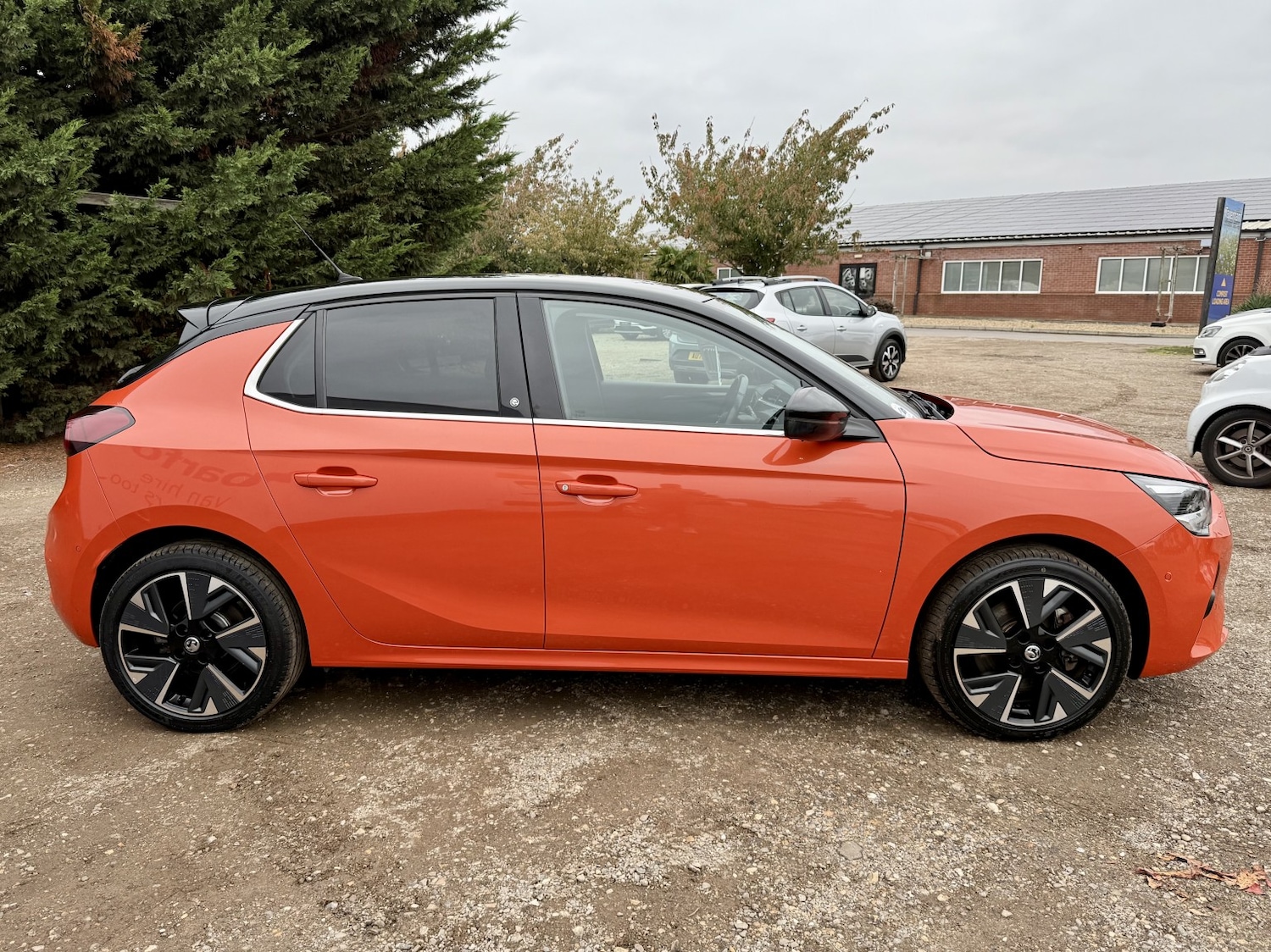 Used Vauxhall Corsa 2020 for sale - 76305473: Photo 2
