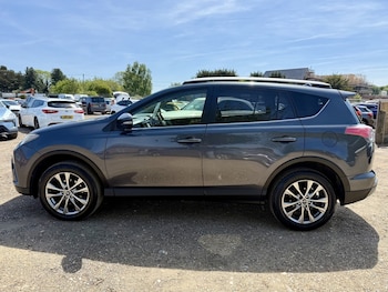 Used Toyota RAV4 2016 for sale - 78534791: Photo