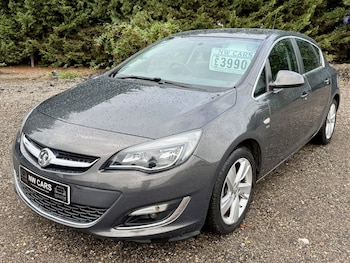 Vauxhall - Astra
