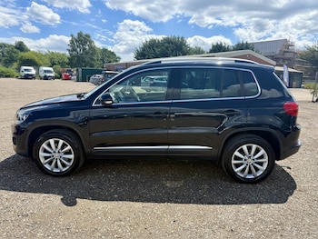 Used Volkswagen Tiguan 2015 for sale - 79038663: Photo