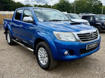 Used Toyota Hilux 2015 for sale - 78820660: Photo