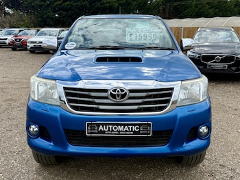 Used Toyota Hilux 2015 for sale - 78820660: Photo