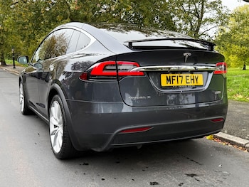 Used Tesla Model X 2017 for sale - 78914344: Photo