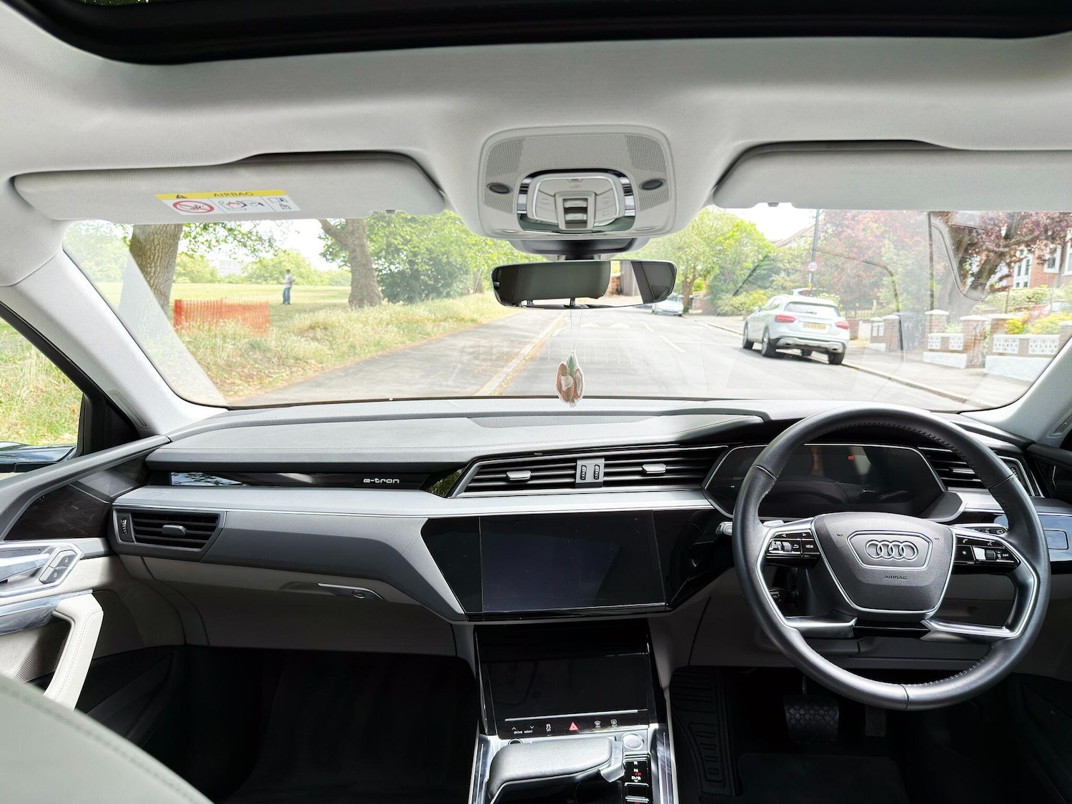 Used Audi e-tron 2019 for sale - 78019810: Photo 14