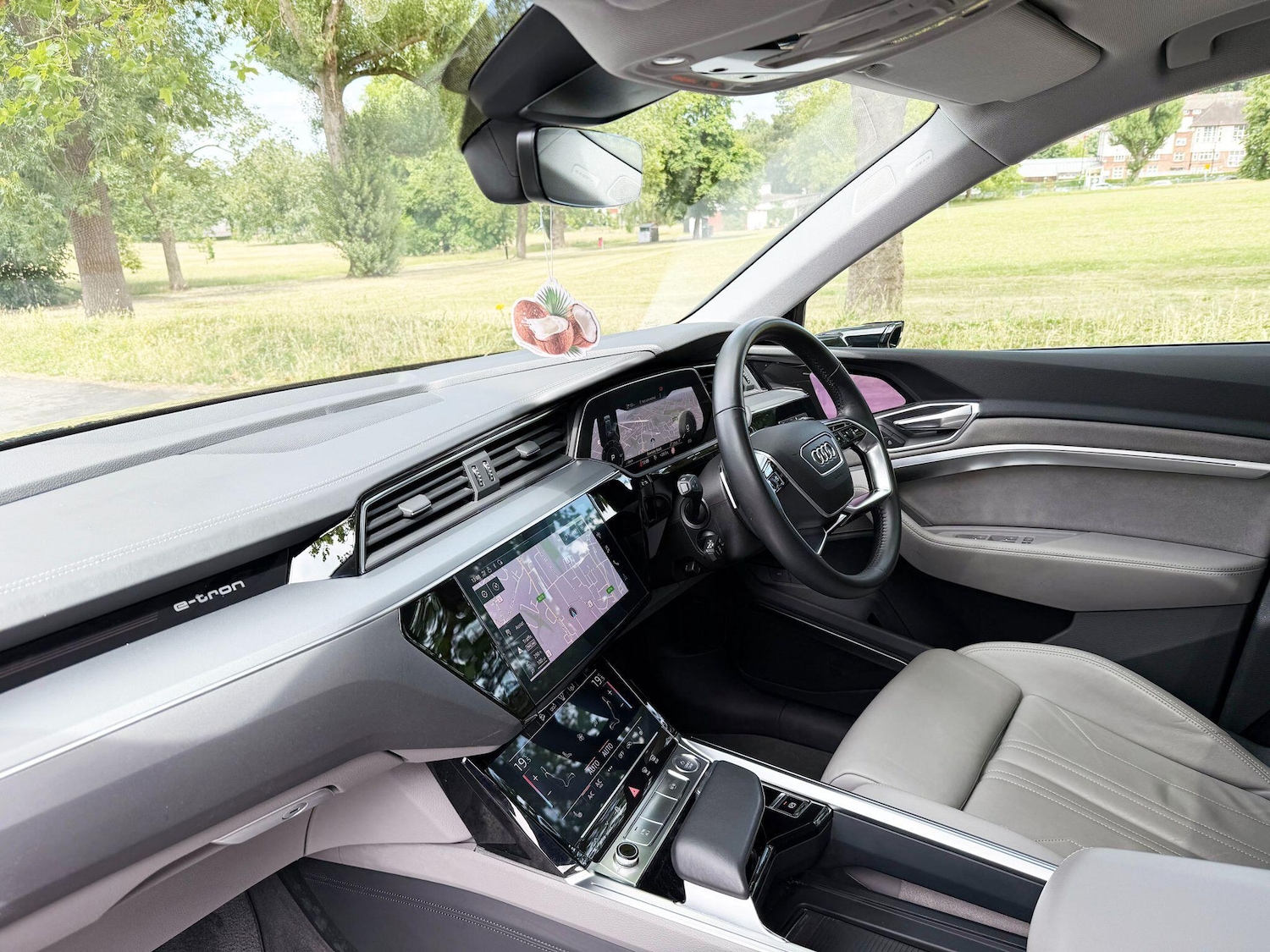 Used Audi e-tron 2019 for sale - 78019810: Photo 9