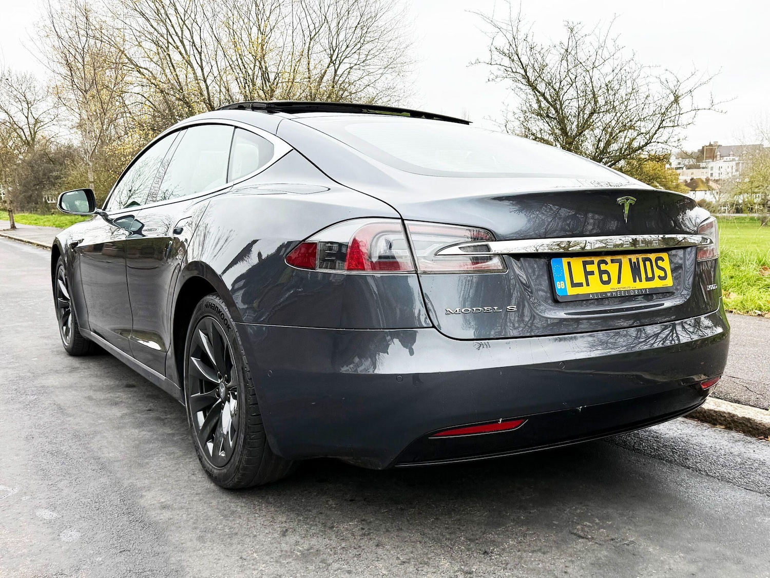 Used Tesla Model S 2017 for sale - 76759599: Photo 5