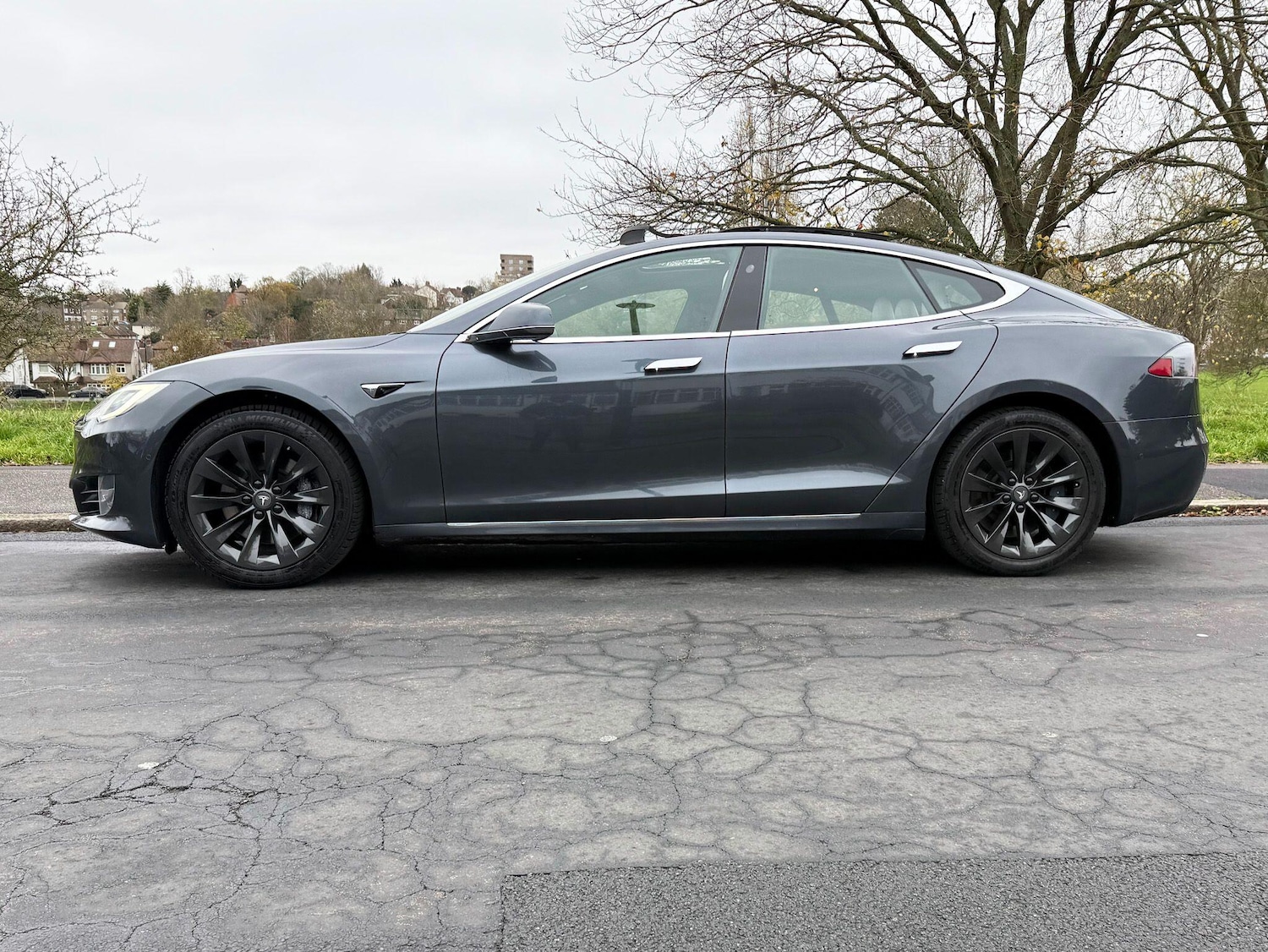 Used Tesla Model S 2017 for sale - 76759599: Photo 6
