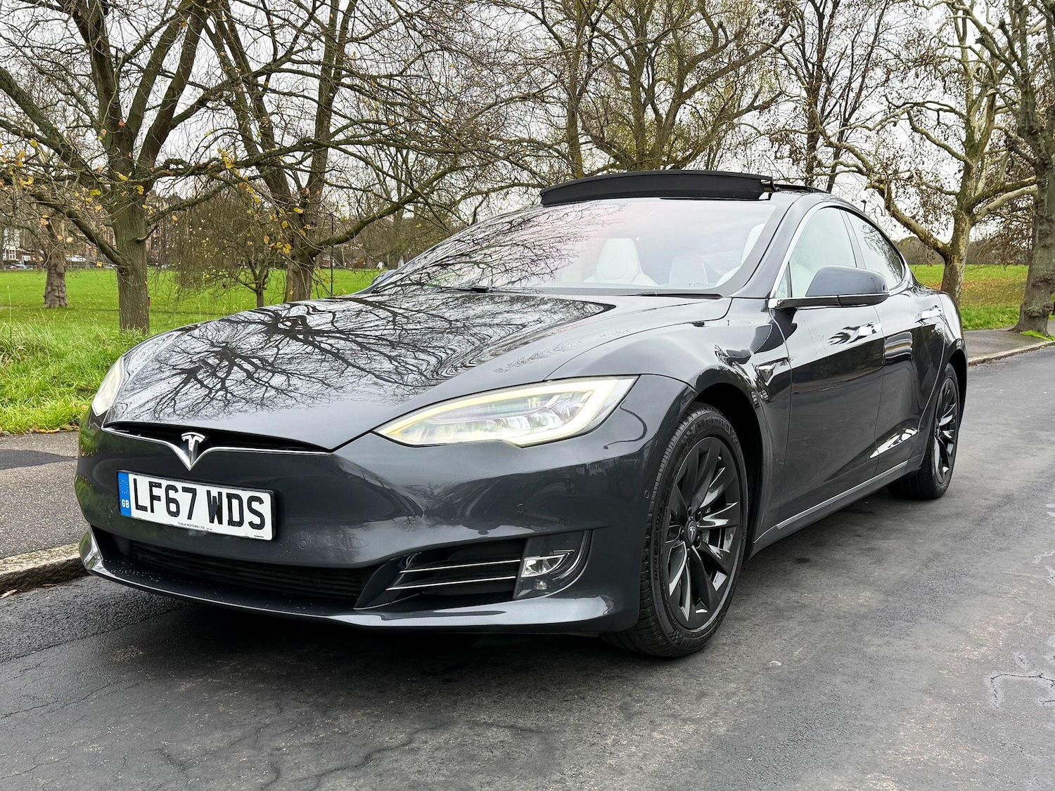 Used Tesla Model S 2017 for sale - 76759599: Photo 7