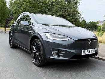 Used Tesla Model X 2018 for sale - 75400645: Photo