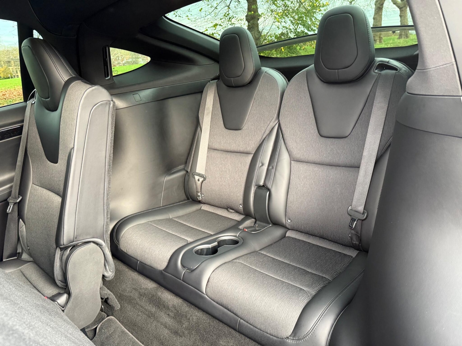 Used Tesla Model X 2018 for sale - 76596915: Photo 15