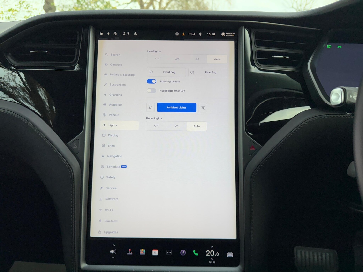 Used Tesla Model X 2018 for sale - 76596915: Photo 33