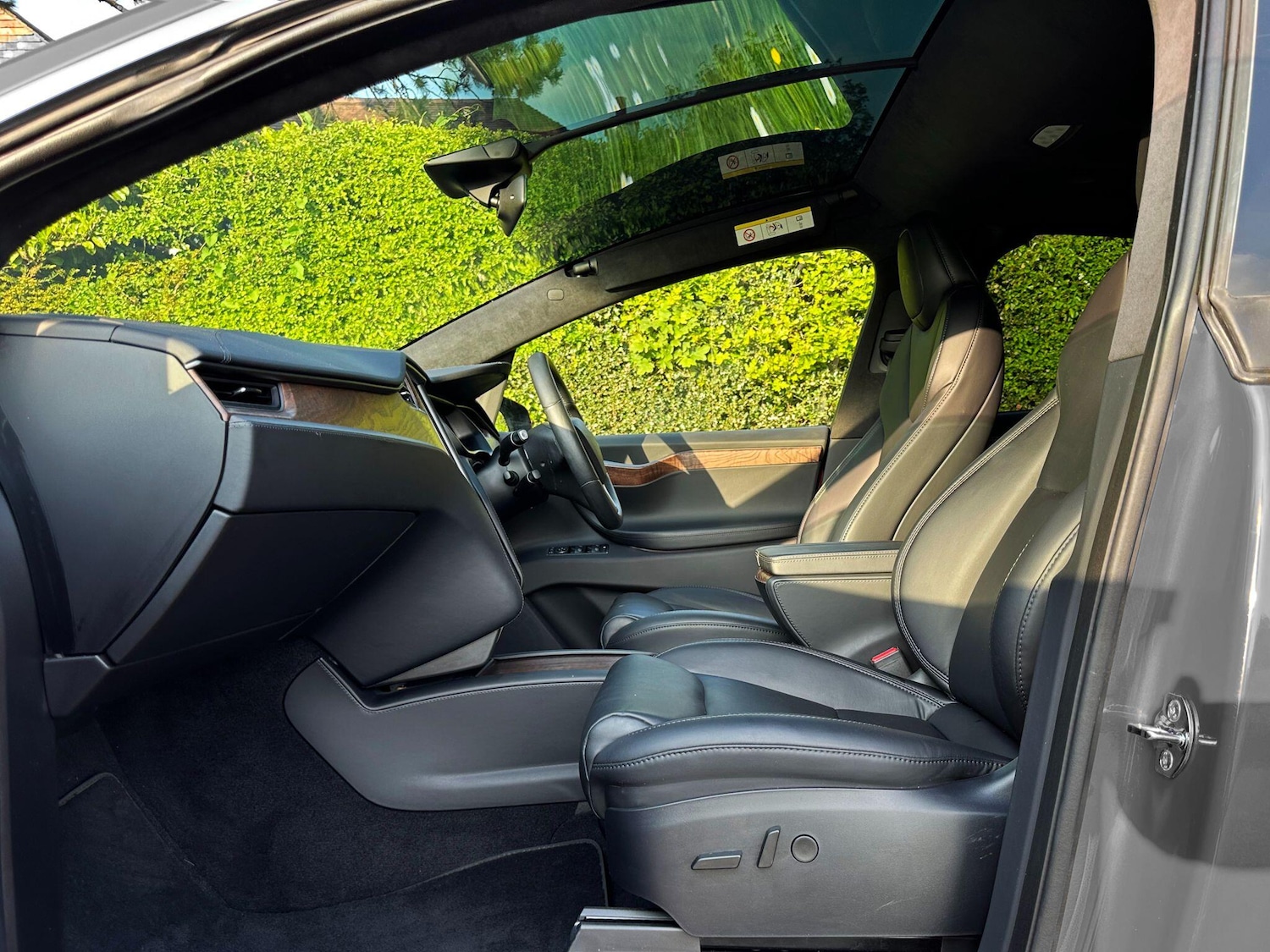 Used Tesla Model X 2019 for sale - 76499544: Photo 9