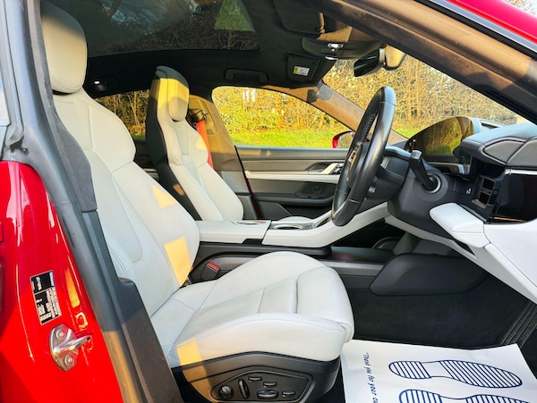 Used Porsche Taycan 2020 for sale - 73882497: Photo 18