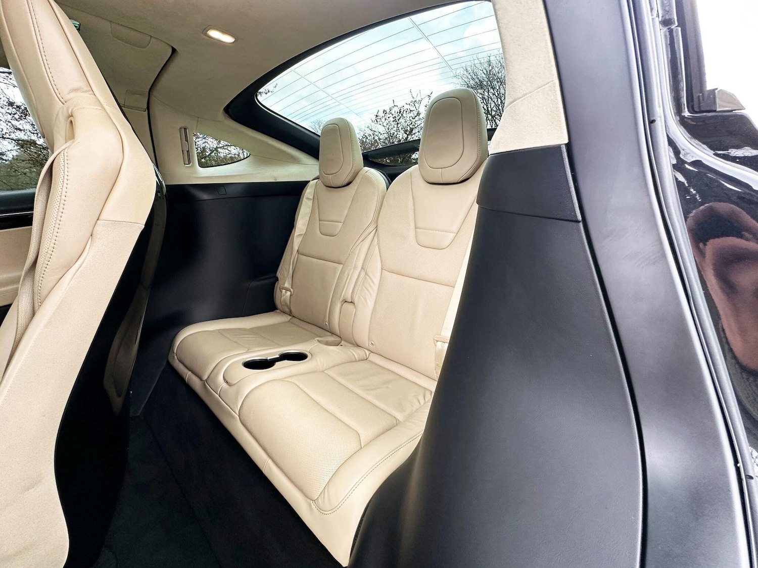 Used Tesla Model X 2017 for sale - 76337166: Photo 14