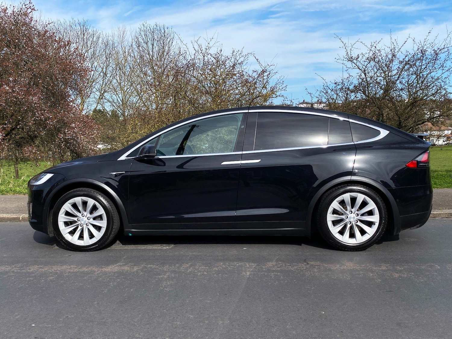 Used Tesla Model X 2017 for sale - 76337166: Photo 9