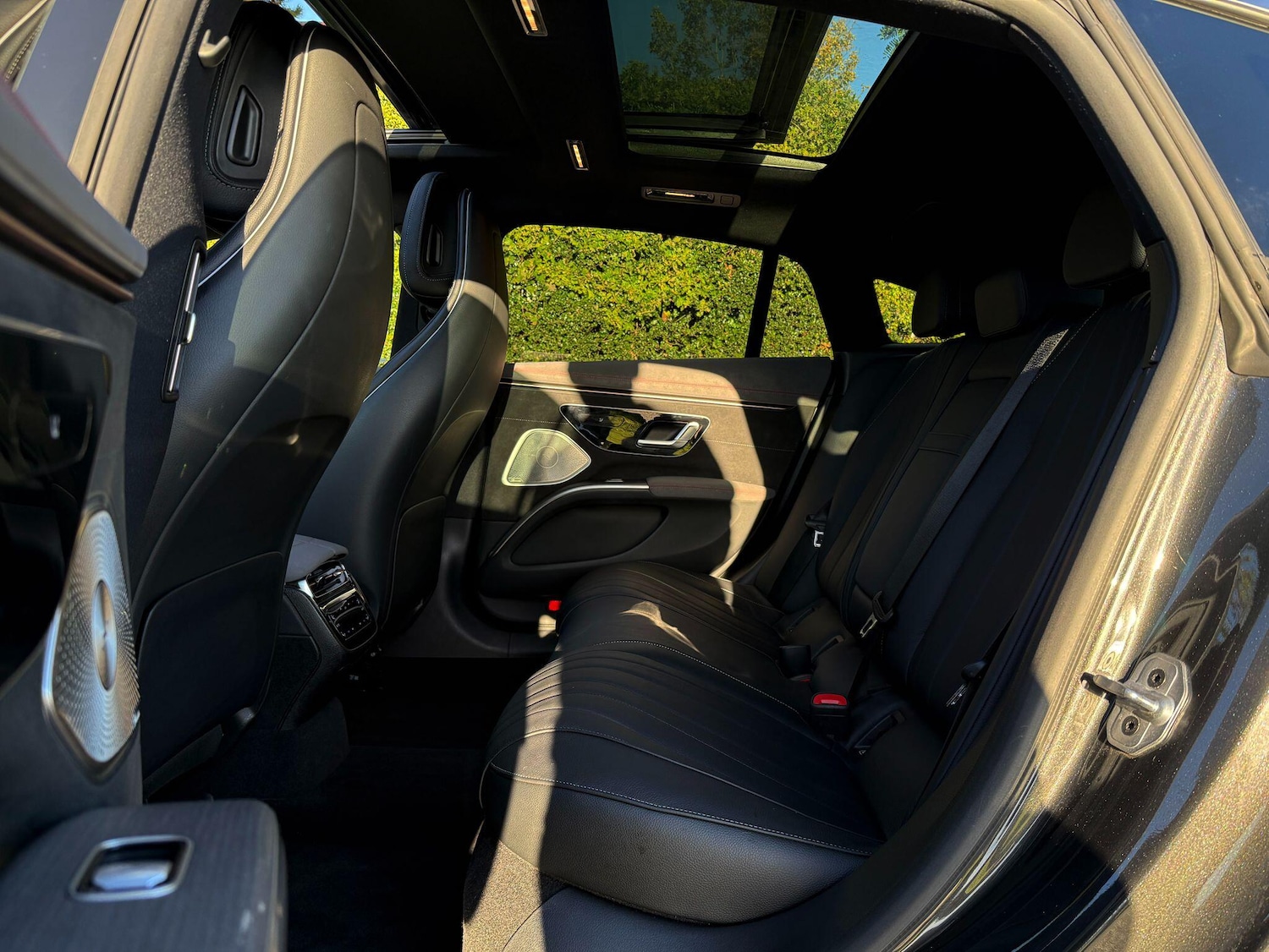 Used Mercedes-Benz EQS 2022 for sale - 76099016: Photo 11