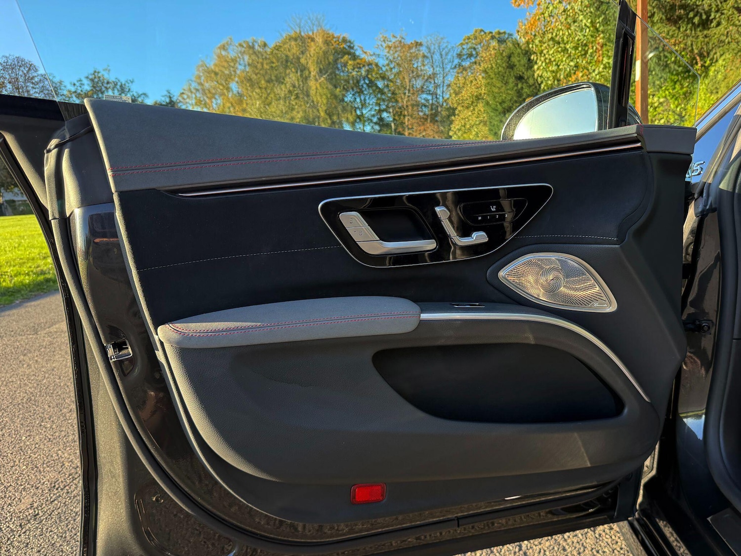 Used Mercedes-Benz EQS 2022 for sale - 76099016: Photo 36