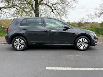 Used Volkswagen Golf 2019 for sale - 78220094: Photo