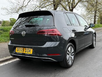 Used Volkswagen Golf 2019 for sale - 78220094: Photo