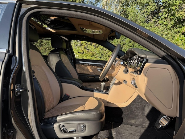 Used Bentley Mulsanne 2015 for sale - 75614312: Photo 12
