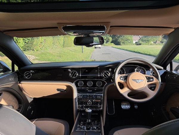 Used Bentley Mulsanne 2015 for sale - 75614312: Photo 9