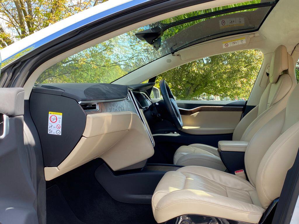 Used Tesla Model X 2017 for sale - 77130582: Photo 12