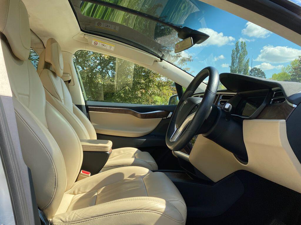 Used Tesla Model X 2017 for sale - 77130582: Photo 17