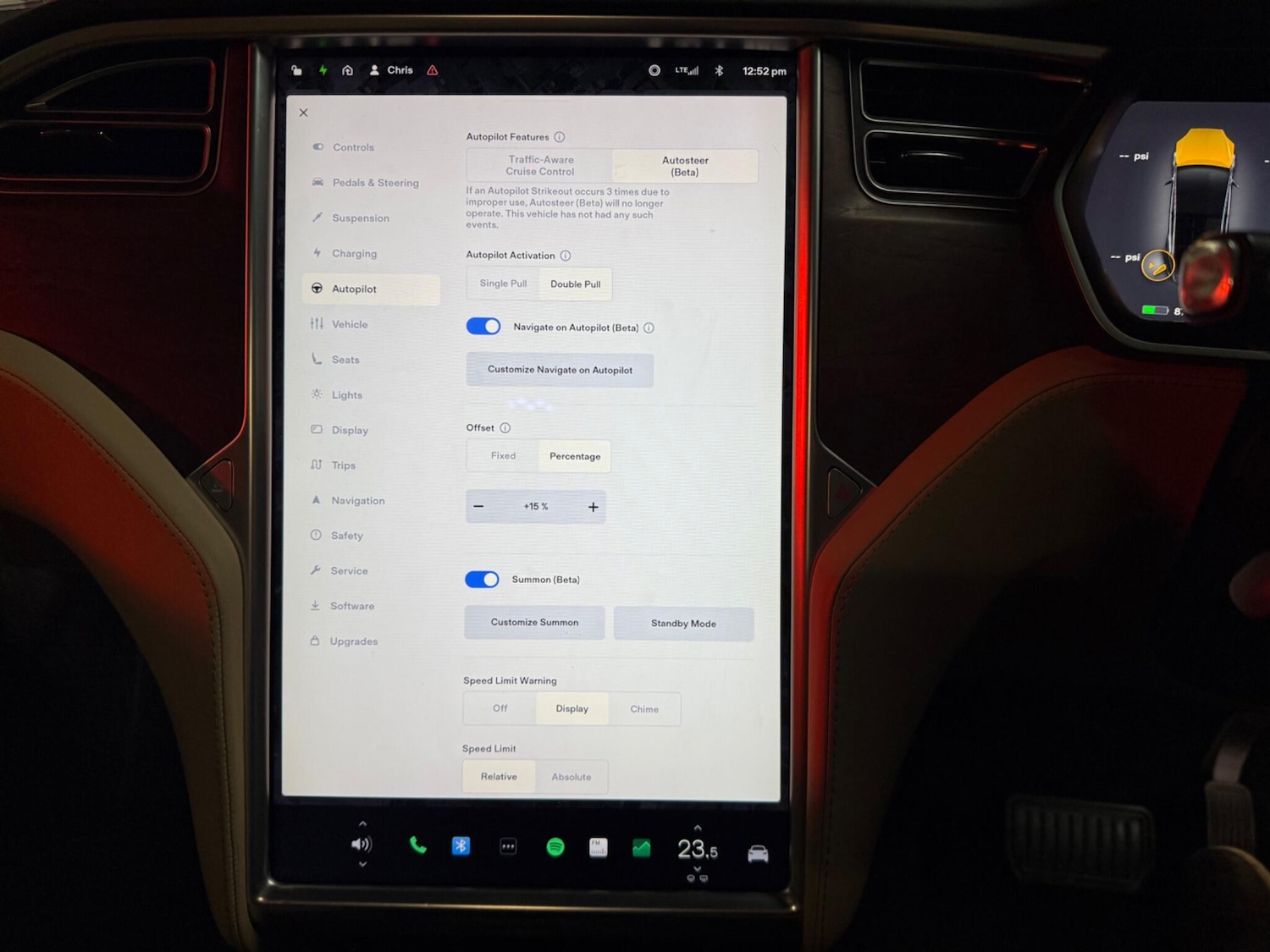 Used Tesla Model X 2017 for sale - 77130582: Photo 25