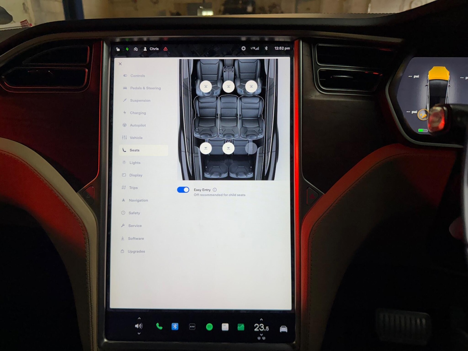 Used Tesla Model X 2017 for sale - 77130582: Photo 29