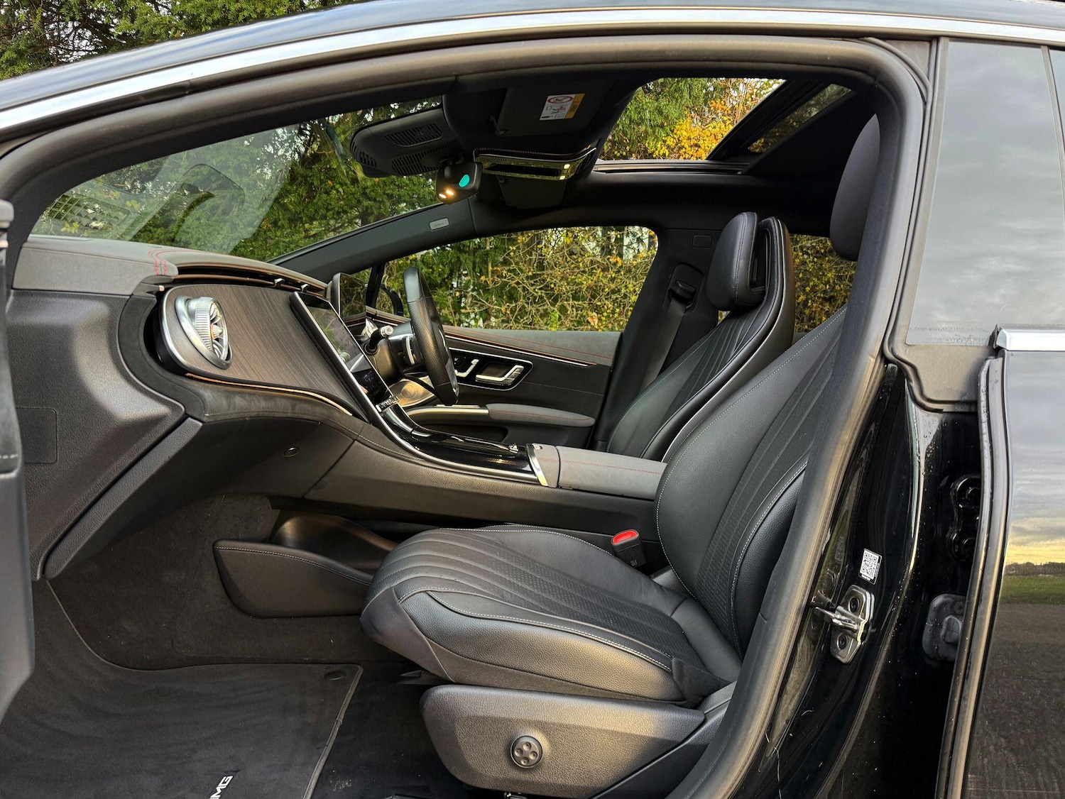 Used Mercedes-Benz EQS 2022 for sale - 76099378: Photo 10