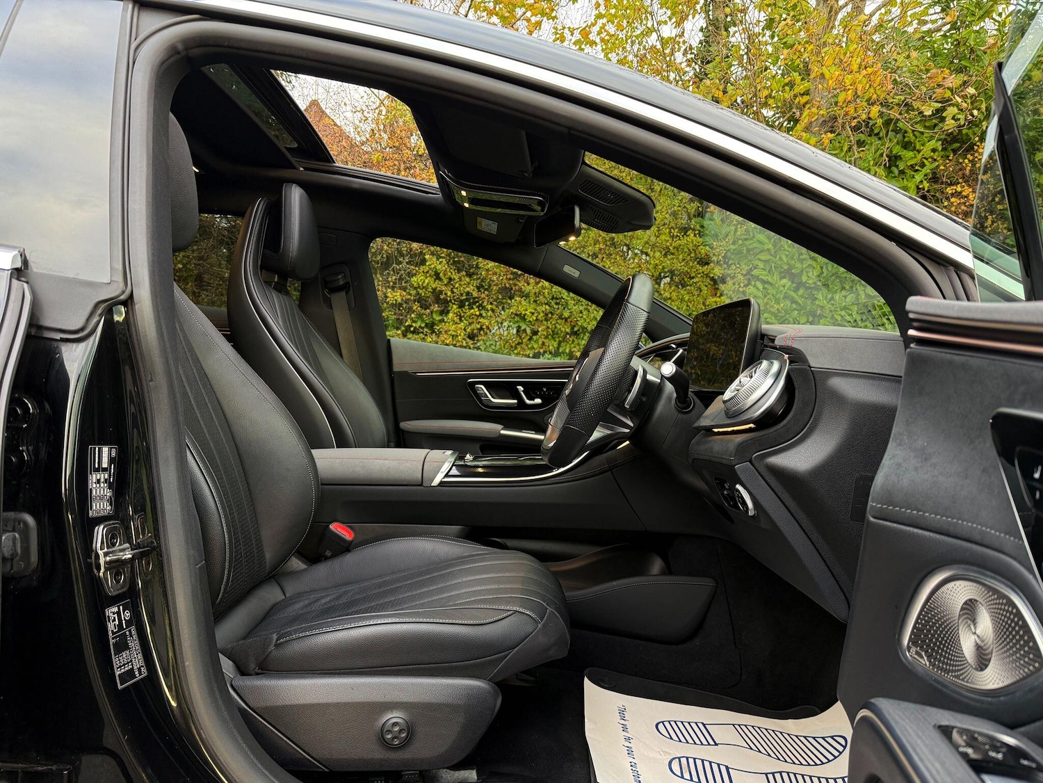 Used Mercedes-Benz EQS 2022 for sale - 76099378: Photo 13