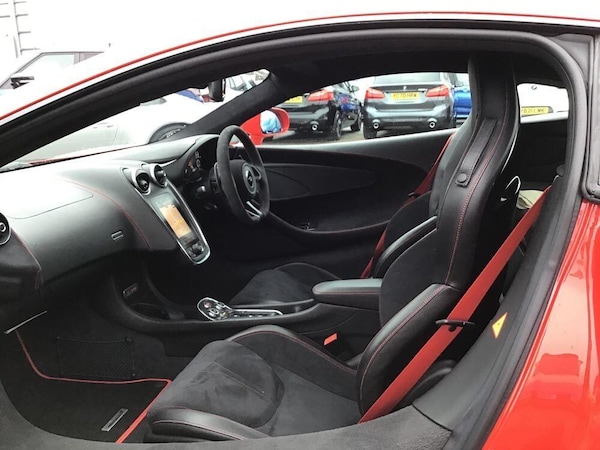 Used McLaren 570S 2018 for sale - 75613995: Photo 16