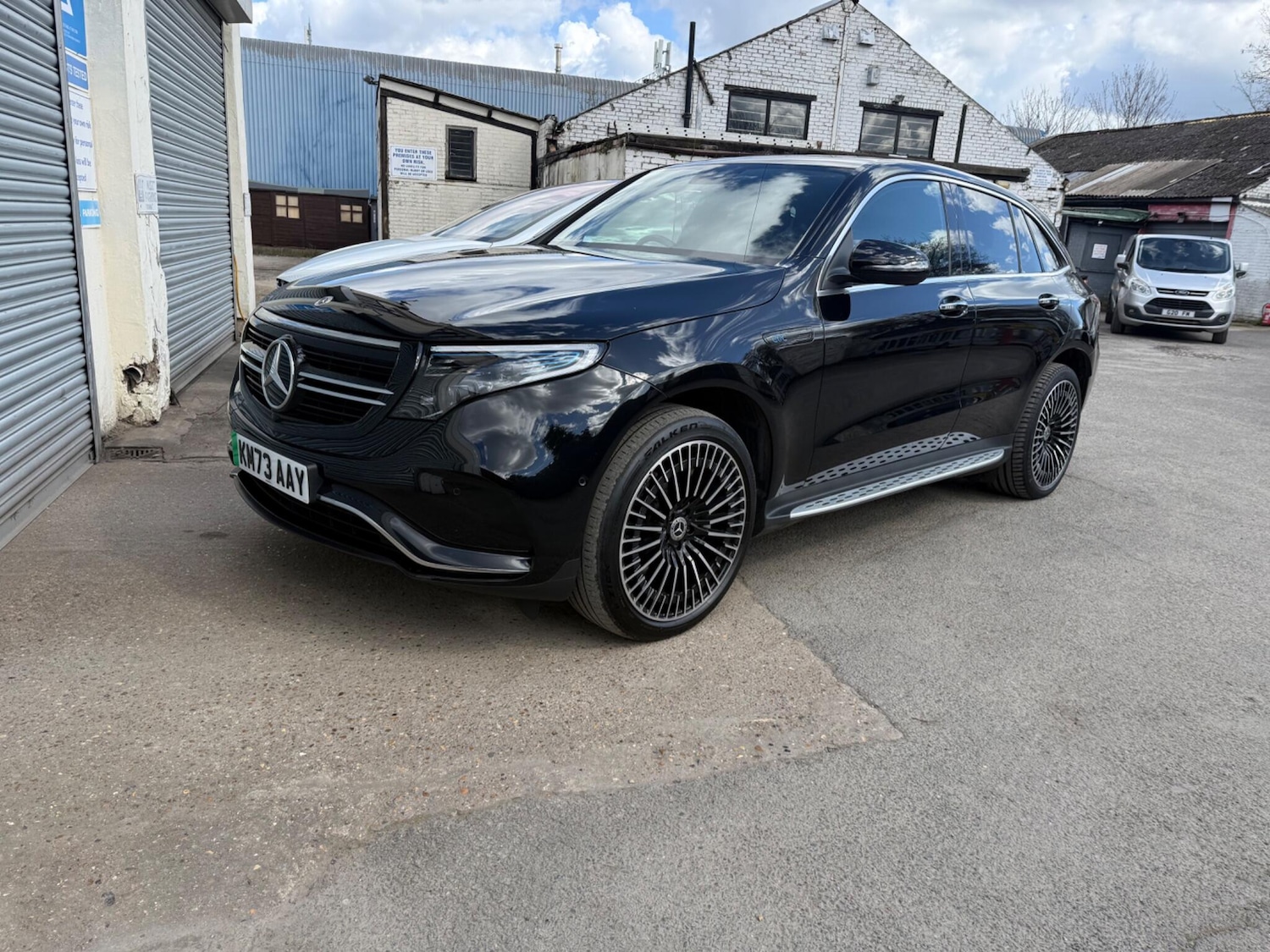 Used Mercedes-Benz EQC 2023 for sale - 78071847: Photo 3
