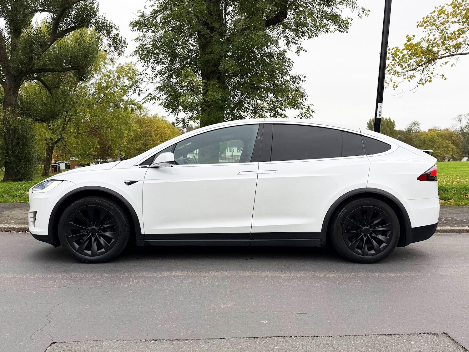 Used Tesla Model X 2020 for sale - 77982236: Photo 6