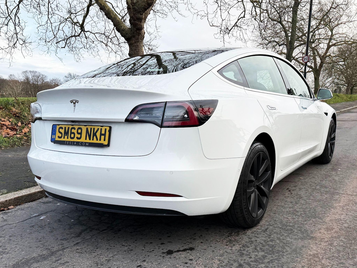 Used Tesla Model 3 for sale - 77279908: Photo 4