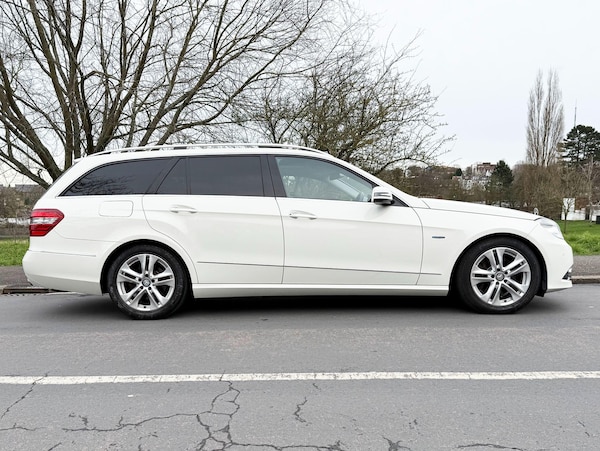Used Mercedes-Benz E-Class 2024 for sale - 73881630: Photo 2