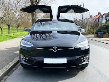Used Tesla Model X 2017 for sale - 76996945: Photo