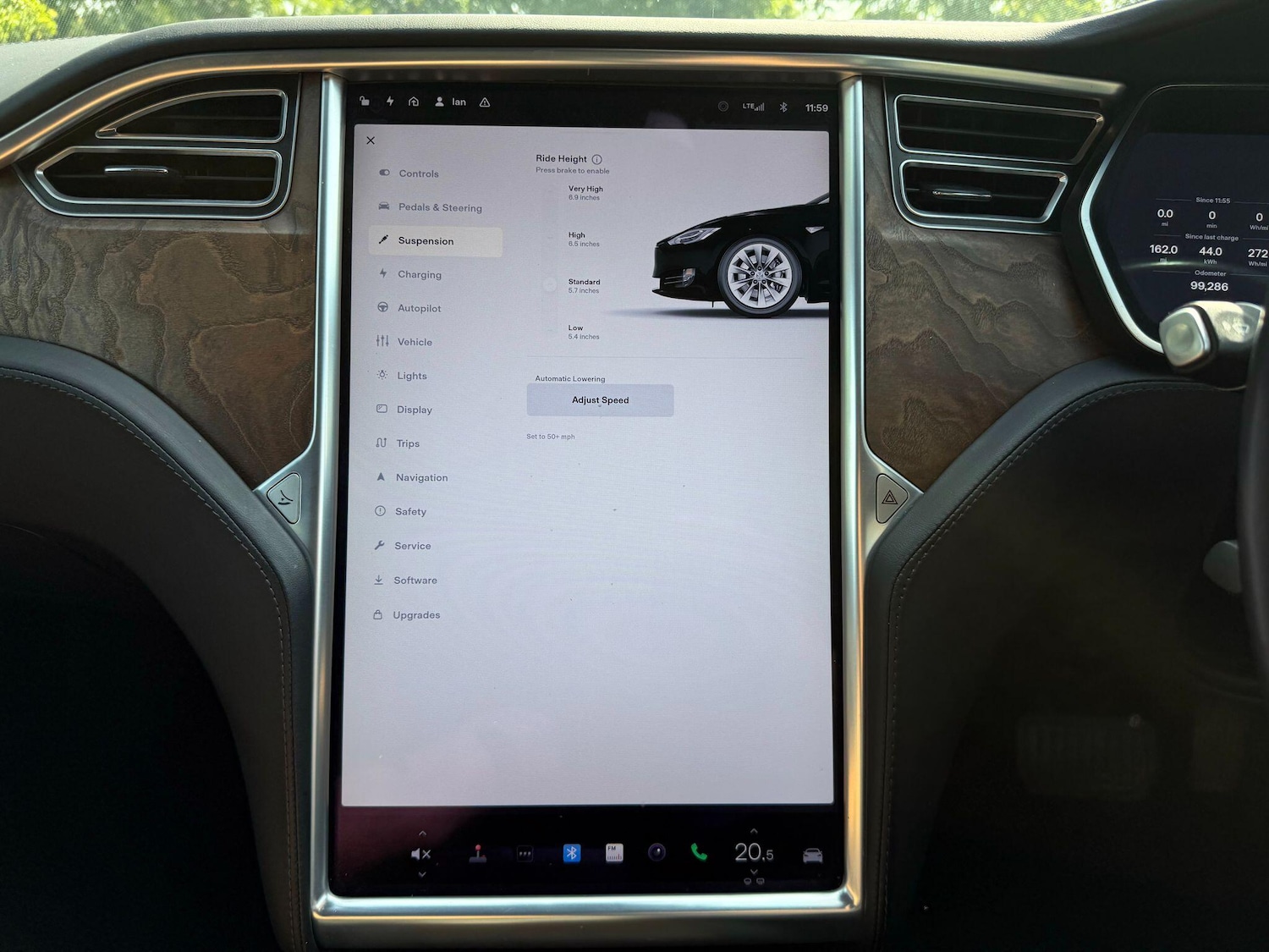 Vehicle 22