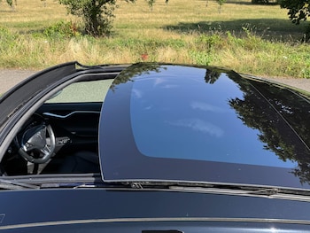 Used Tesla Model S 2017 for sale - 75614150: Photo