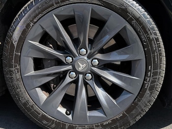Used Tesla Model S 2017 for sale - 75614150: Photo