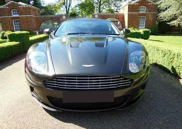 Used Aston Martin DBS 2012 for sale - 75614223: Photo 2
