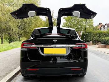 Used Tesla Model X 2019 for sale - 78220087: Photo