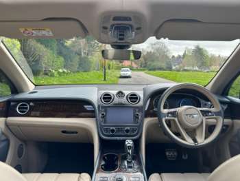 Used Bentley Bentayga 2016 for sale - 73869134: Photo