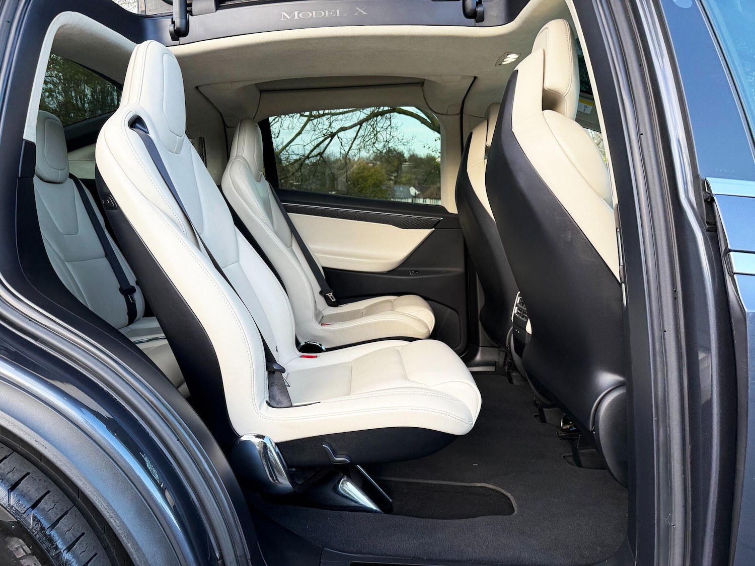 Used Tesla Model X 2018 for sale - 76759397: Photo 17