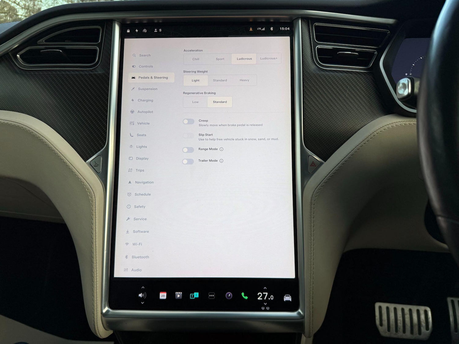 Used Tesla Model X 2018 for sale - 76759397: Photo 24