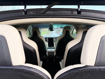 Used Tesla Model X 2018 for sale - 76759397: Photo