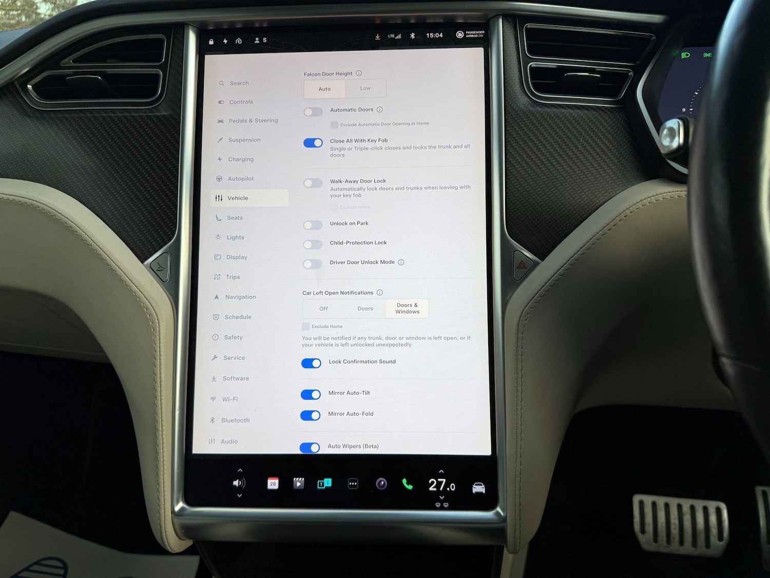 Used Tesla Model X 2018 for sale - 76759397: Photo 31