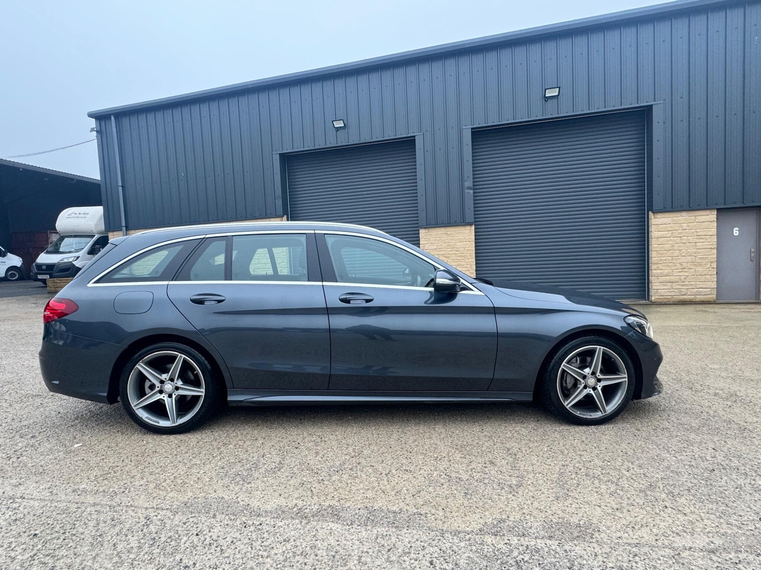 Used Mercedes-Benz C Class 2015 for sale - 77305191: Photo 17